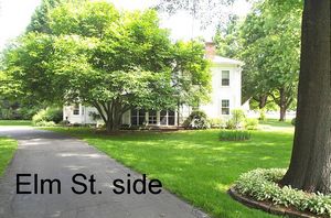gal/House Tour - Colton-Gooch House/tn_DCP_0785.jpg